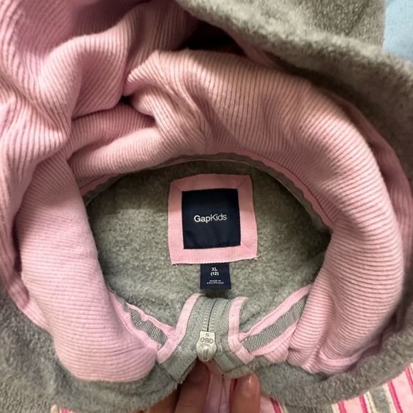 GAP jacket - Picture 2 of 2